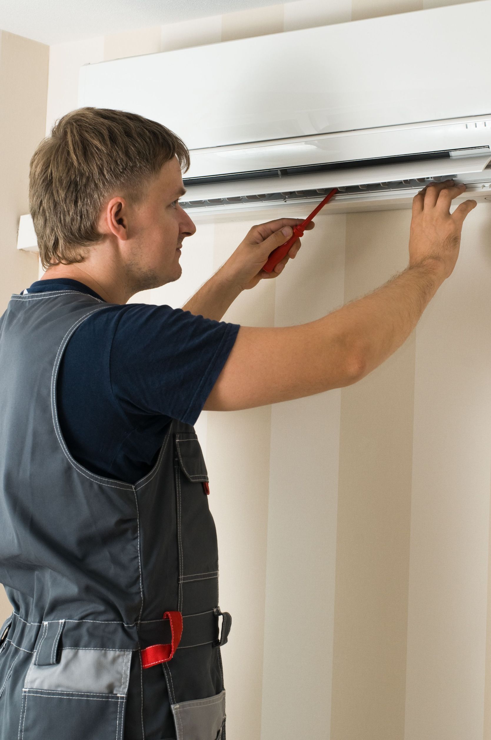Problems that Require Air Conditioning Repairs in San Fernando