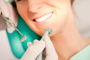 Find the Right Dentist for a Teeth Whitening Procedure in Tuscaloosa