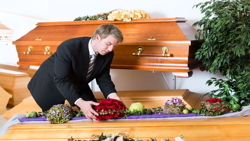 Why Funeral Homes in Mission, KS Offer Custom Services