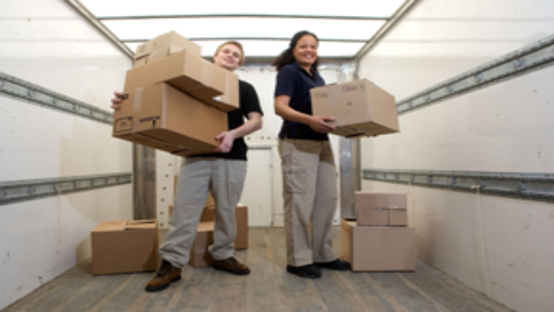 Six Important Advantages of Hiring a Reputable Moving Company