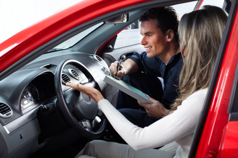 Common Repair Issues With Auto Air Conditioning Systems in Hartford