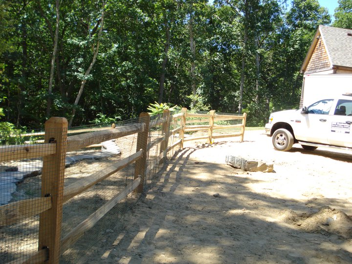 Invest in a High Quality Farm Fence in Suffolk County