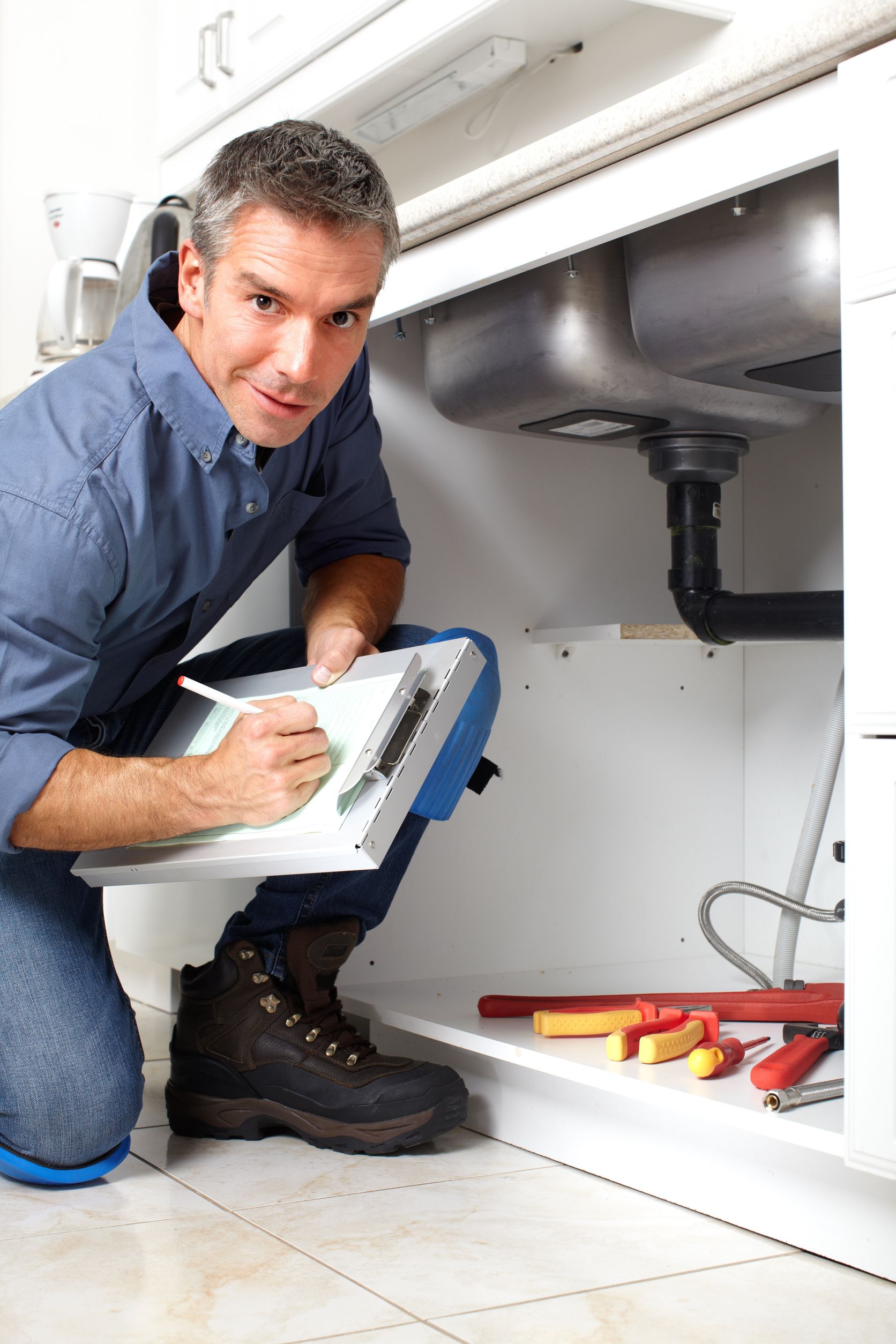 Top Money Saving Tips From Plumbing Pros