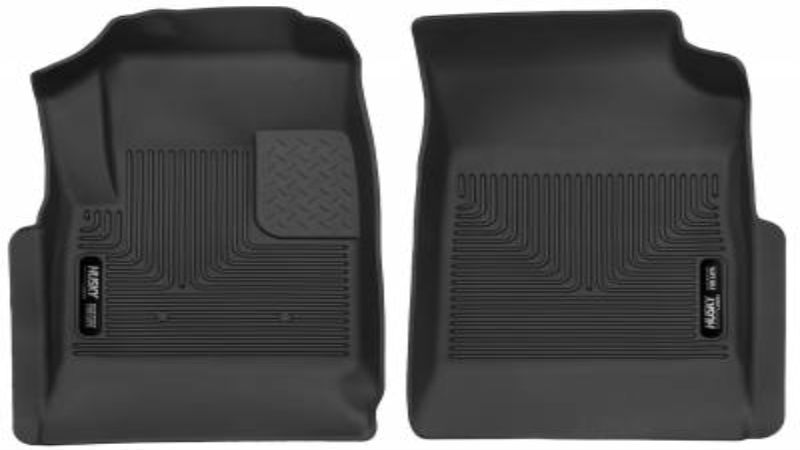 Choosing and Installing Custom Fit Floor Liners in Your Car