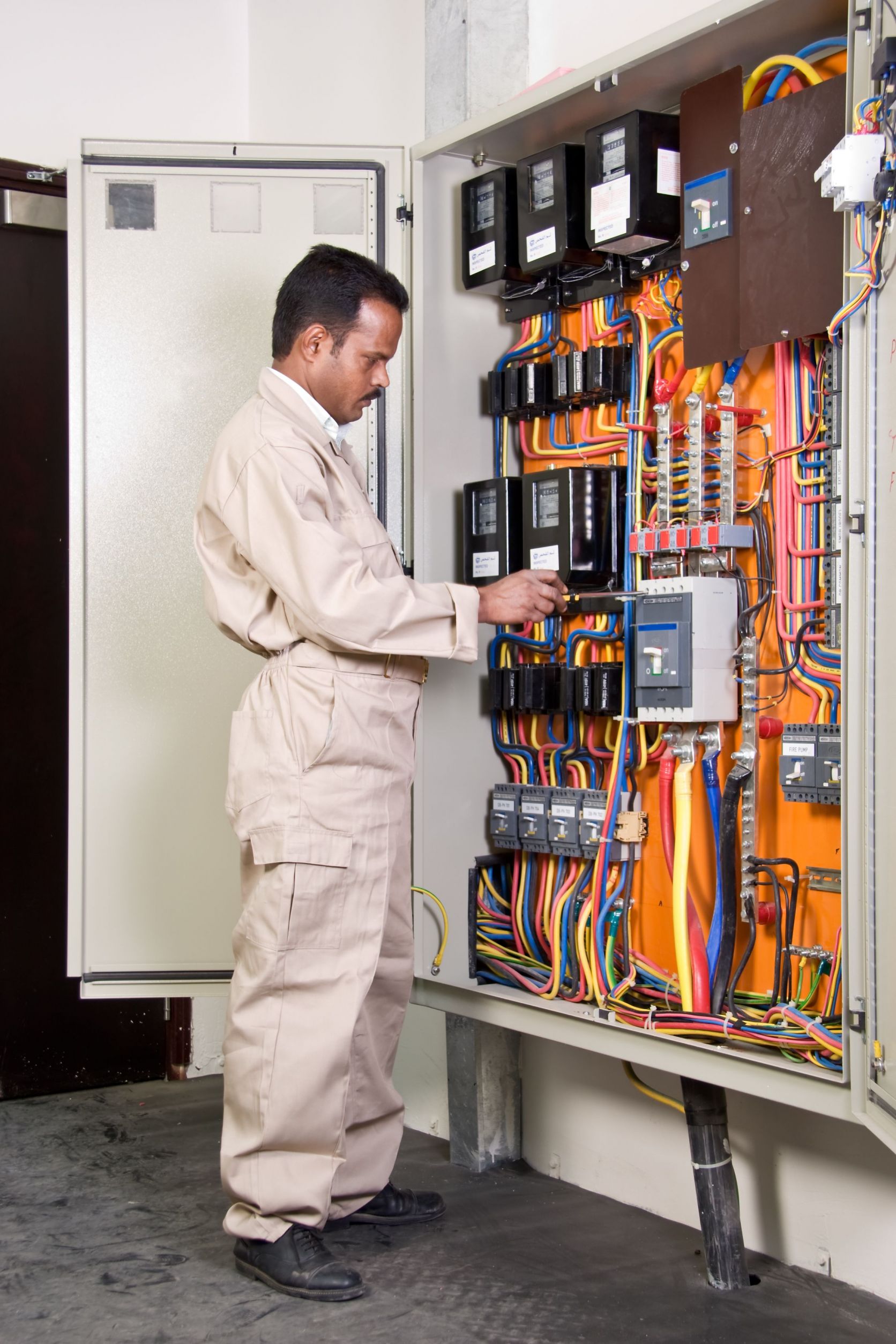 Prevent Major Electrical Failure With Reliable Mobile Home Electric Service