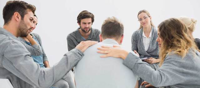 How LGBTQ+ Addiction Recovery Benefits from Integrative Therapies and Mindfulness