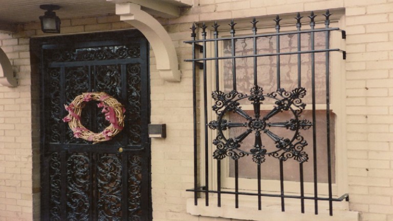 Beautify Your Home by Visiting a Fence Company, Find Help in Evanston