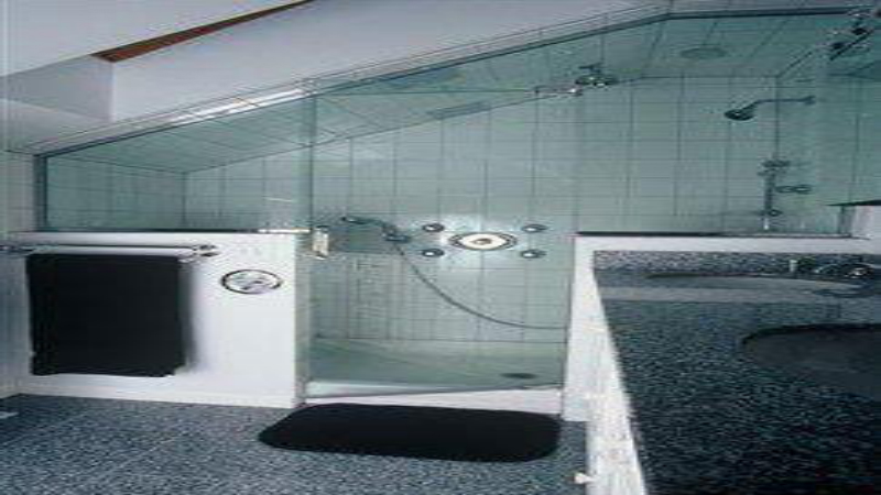 Reasons to Choose Frameless Shower Doors, Find Help in Lakeview