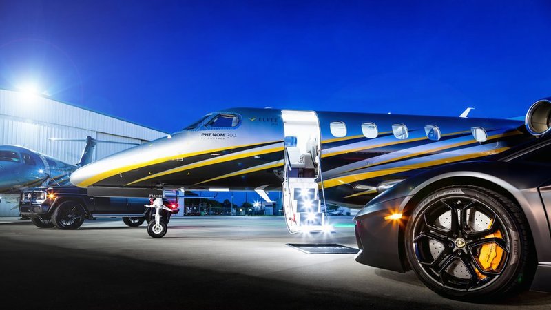 Two of the Most Popular Private Plane Rentals in Sarasota FL