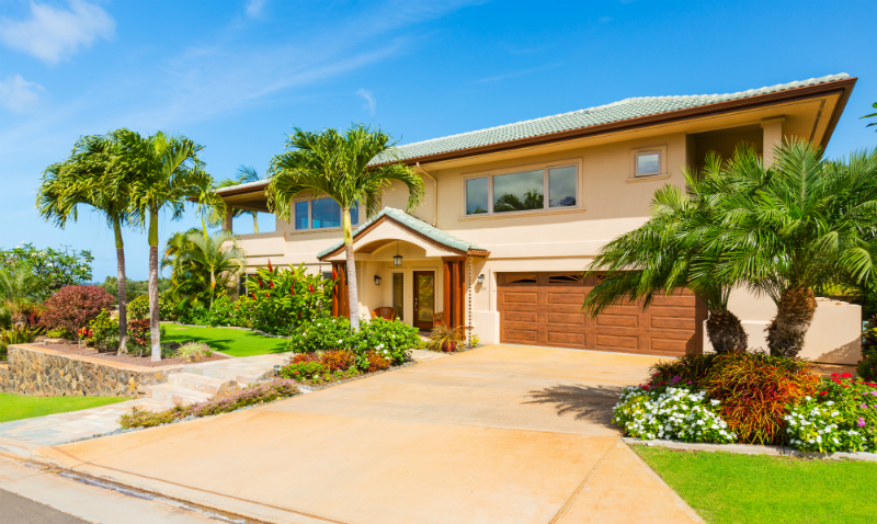 A Few Tips on How to Stay Safe and Secure in Off-Campus Housing