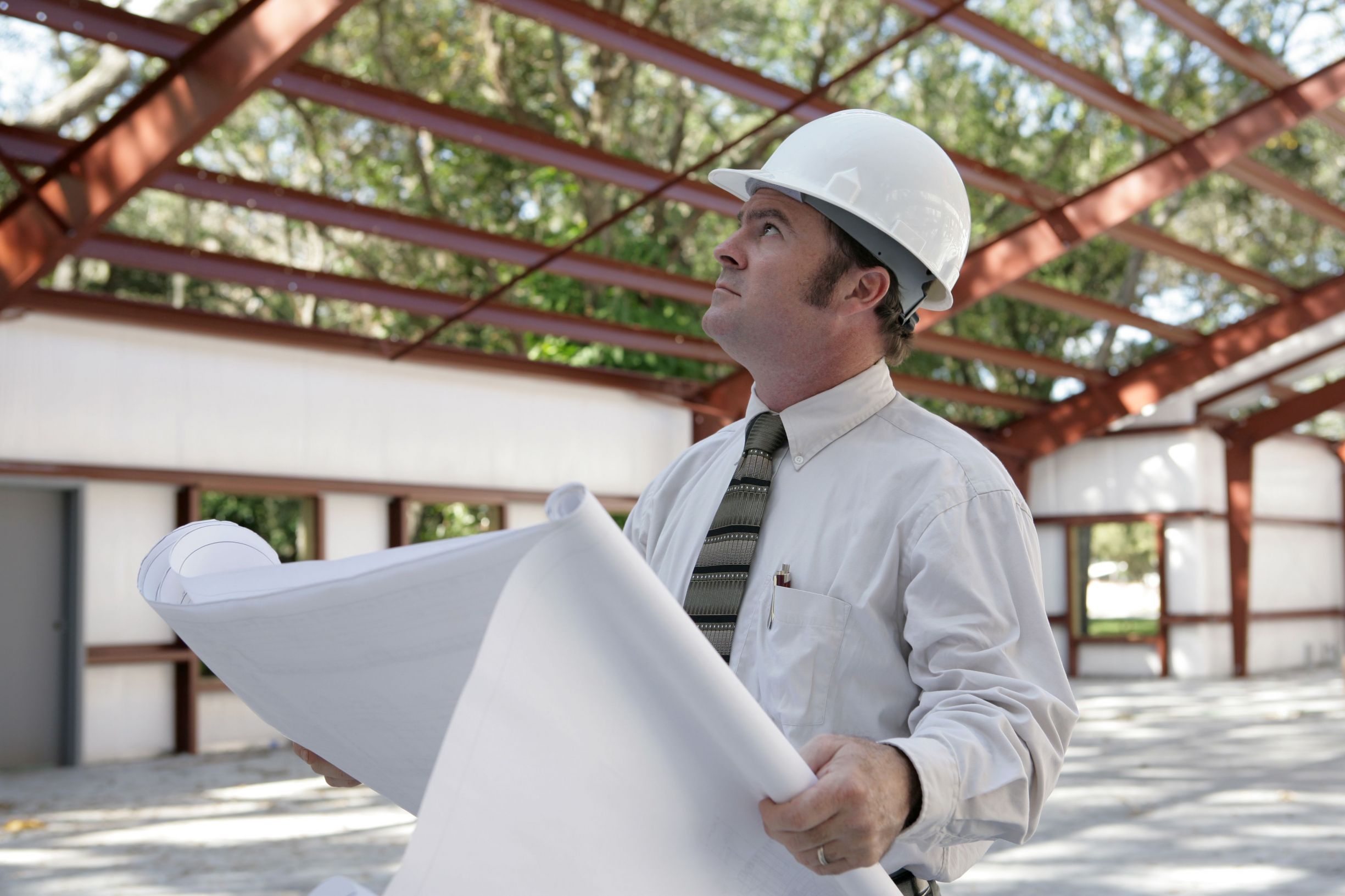 Hiring Contractors for Commercial Roofing Installation in Lakewood Ranch, FL
