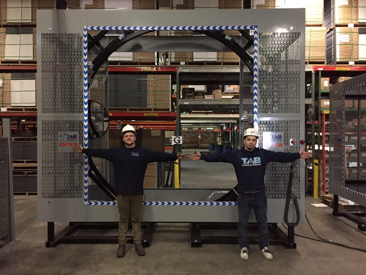 How a Plastic Wrapping Machine Can Help Your Company Save on Labor Cost