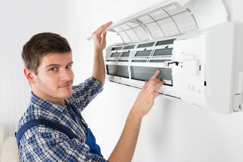 Ensure Your Air Conditioner is Ready For Summer With Experienced AC Contractors