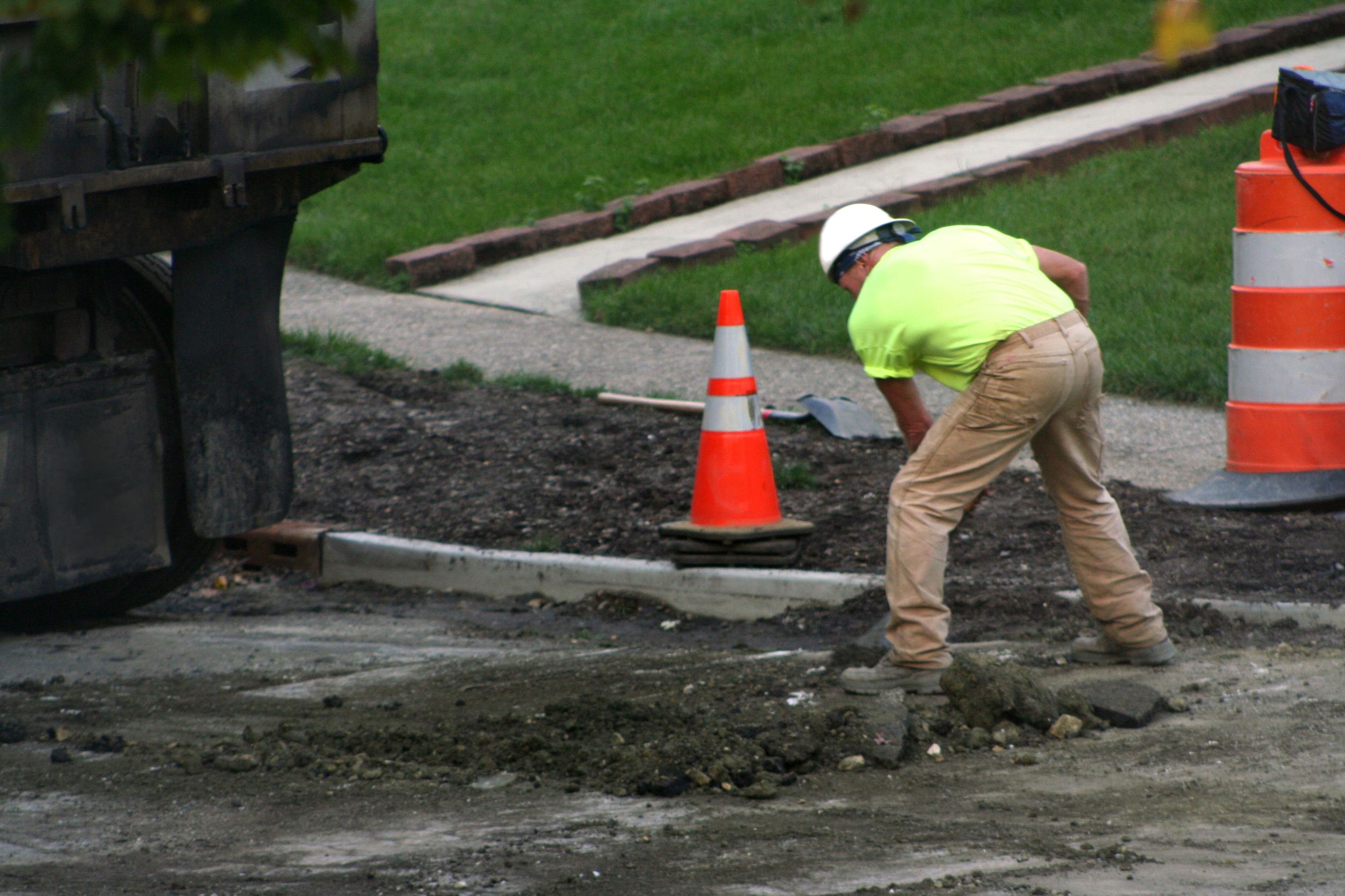 Is Asphalt Sealing in Madison WI Worth the Effort?
