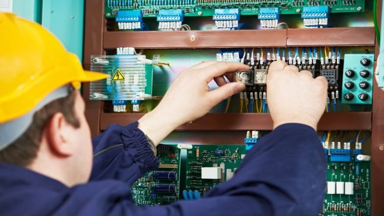 Ways Commercial Electrical Contractors in Newnan GA Can Help a Business Owner