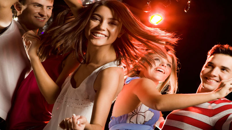 3 Tips to Follow Before You Visit a Night Club in Scottsdale, AZ