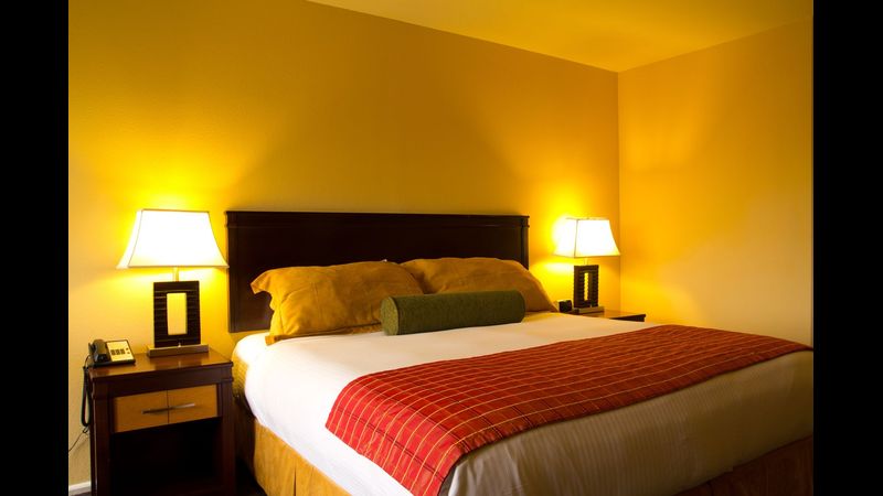 Shopping for a New Firm Mattress in Grand Rapids, MI for Your Bedroo