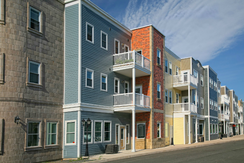 A Quick Look at Advantages Associated with Off-Campus Student Life