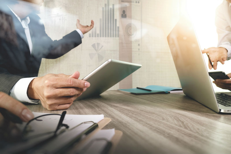 2 Advantages of Hiring an Advertising Agency Over DIY in Jacksonville