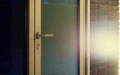 Benefits of a Hotel Door Lock for Travelers