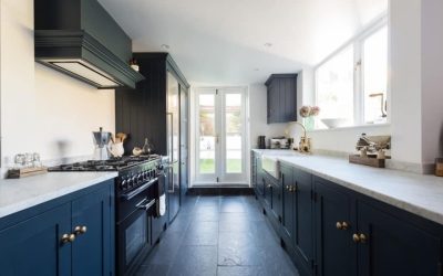 Talk to Kitchen Remodelers in Woodbury to Transform Your Outdated Kitchen