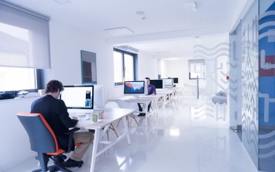 Boost productivity and comfort at your desk with a sit stand workstation for home offices