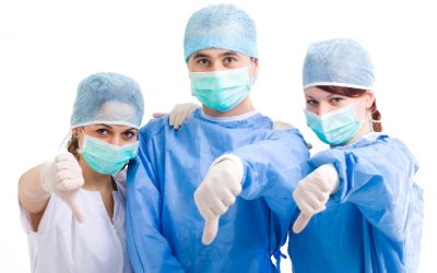 Your guide to buying isolation gowns that meet USA standards for hospital and clinic protection.