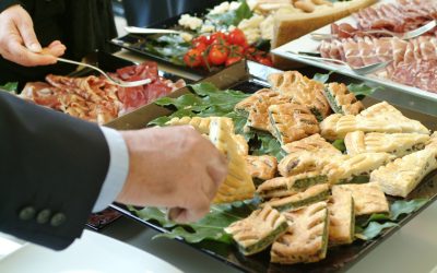 Hosting A Family Reunion Benefits From Choosing A Catering Company In Indianapolis, IN